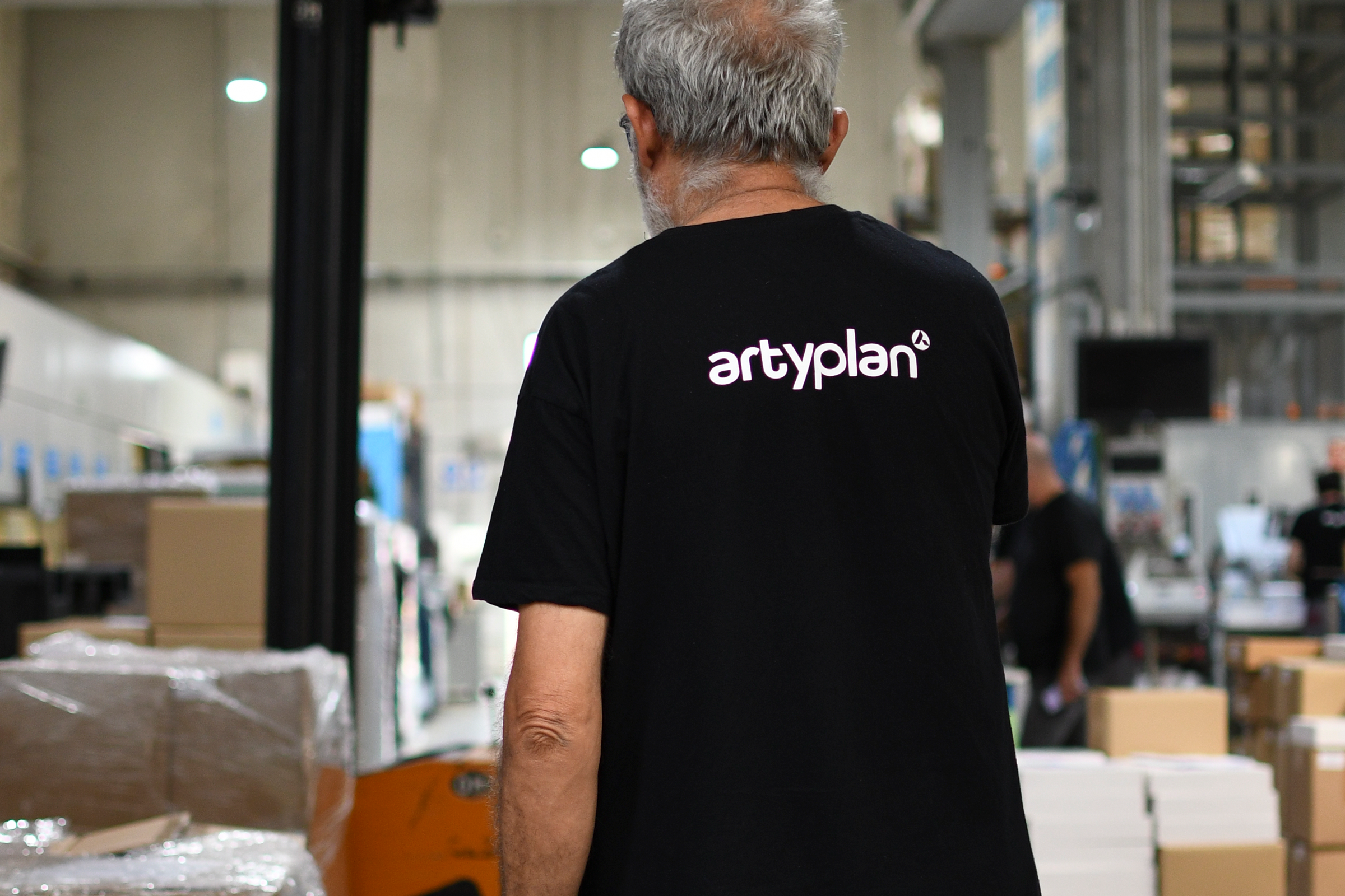 Emmagatzematge, preparació de comandes i logística